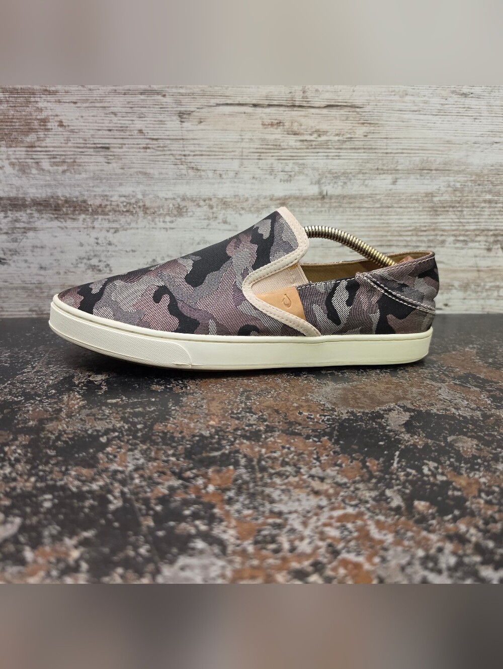 Womens Olukai Pehuea Pa'i Loafers Shoes Sz 10 Used Slip On Camouflage
